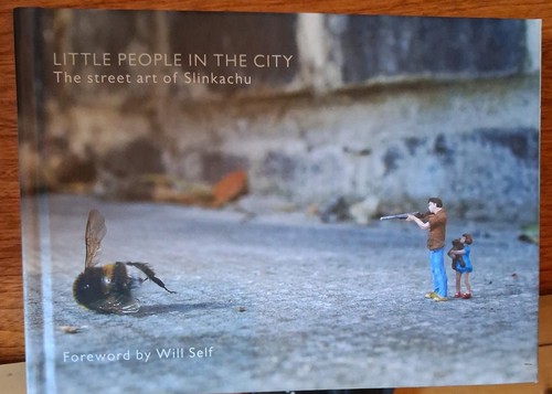 Little people the city - in,